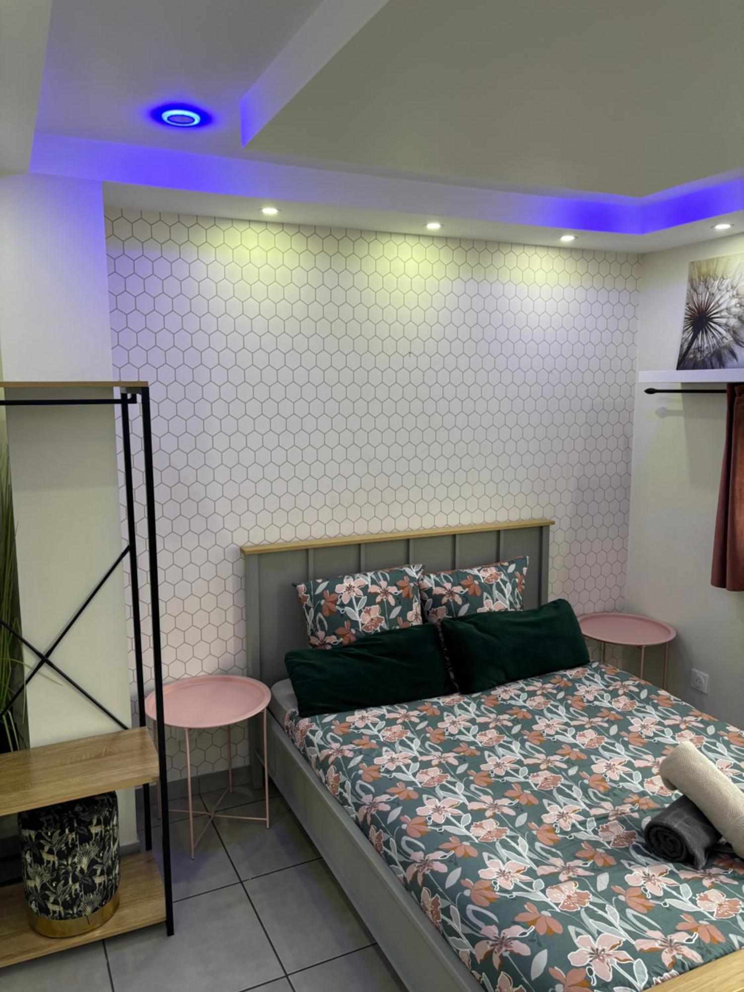 Justcozy Chambre Independante #2 Lille Exterior photo
